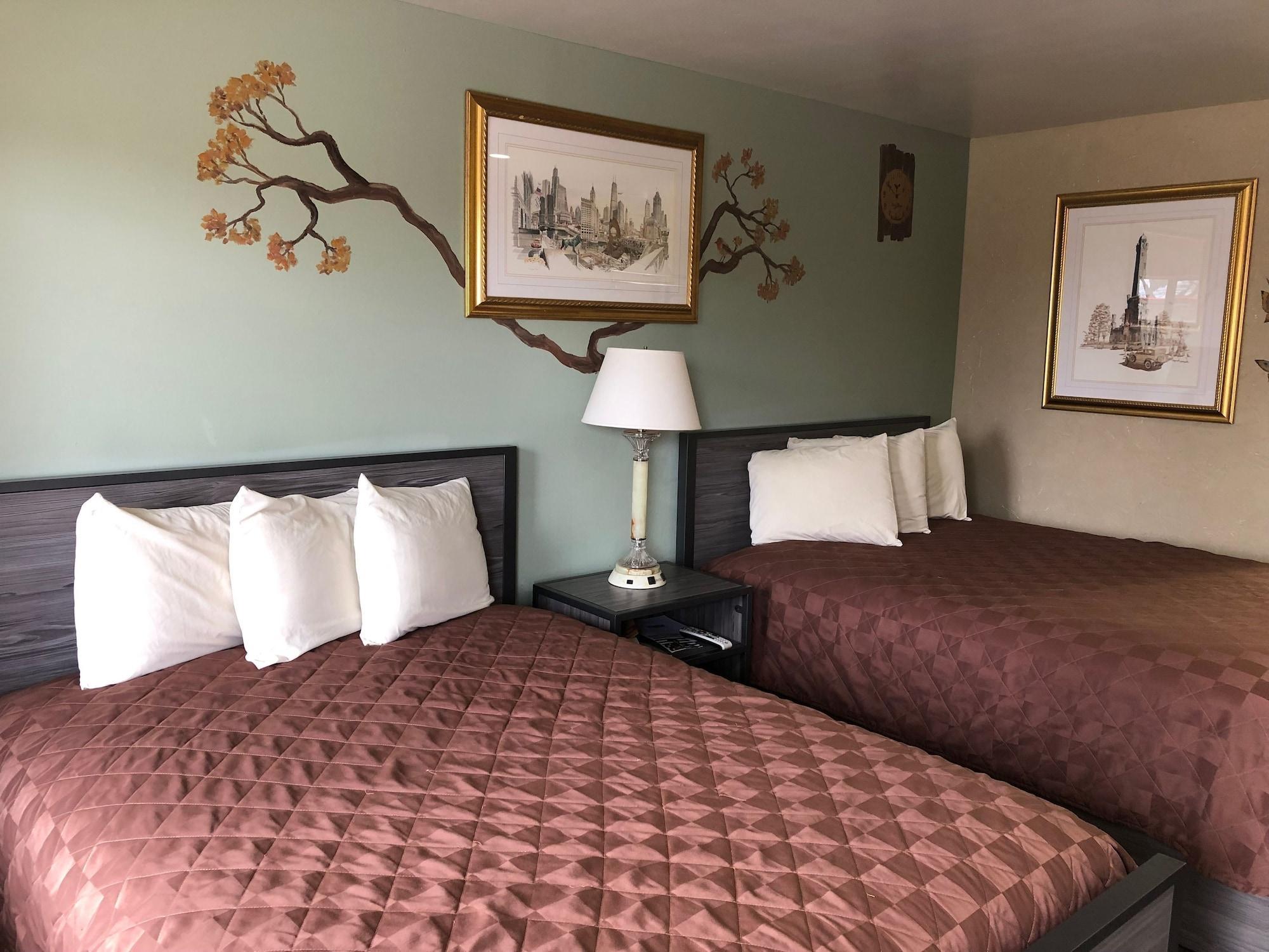 Americas Best Value Inn - Legend'S Inn Junction Extérieur photo